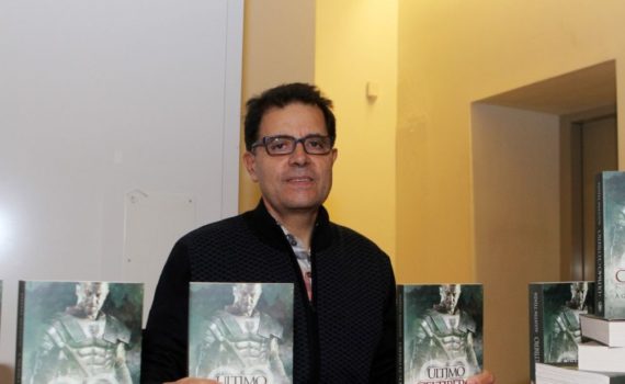 Los 5 mejores libros de Agustín Tejada